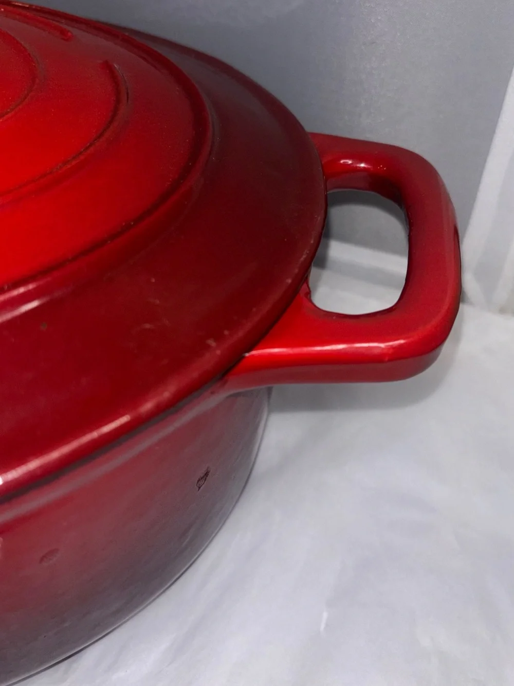 Large Red Enameled Cast Iron Dutch Oven with Lid COOKS